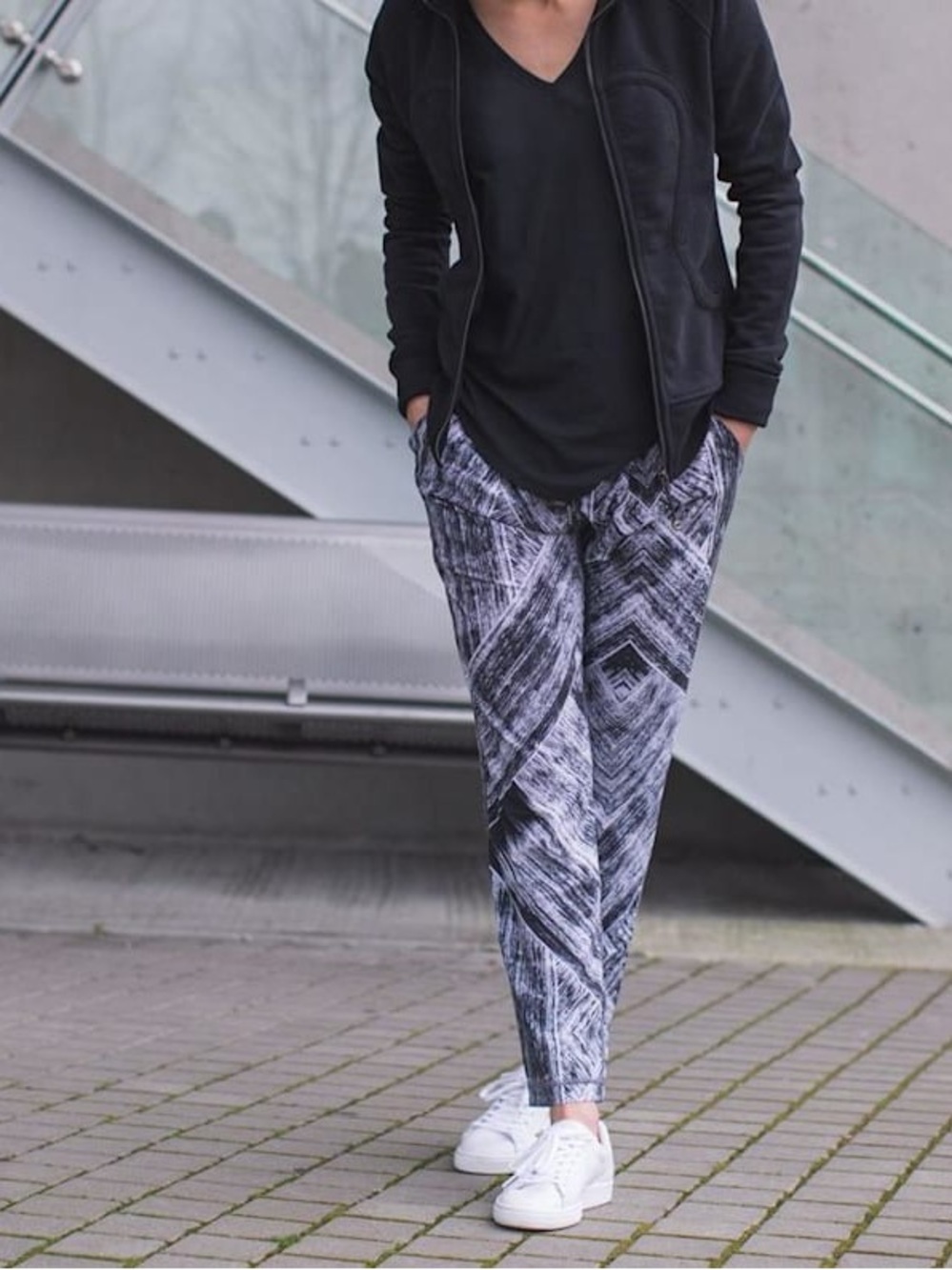 Women’s Lululemon Namaskar Pants